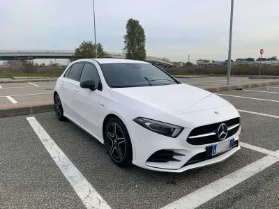 Usata Mercedes A180 Premium 116 CV (85 kW) 2021 Berlina
