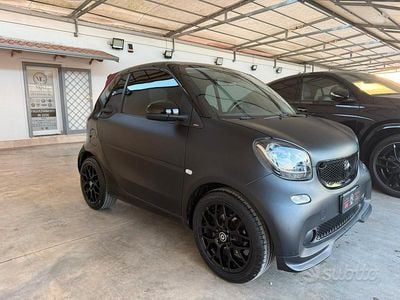 Nero Usata 2017 Smart ForTwo Cabrio Cabrio | 13.499 € (Molto cara)