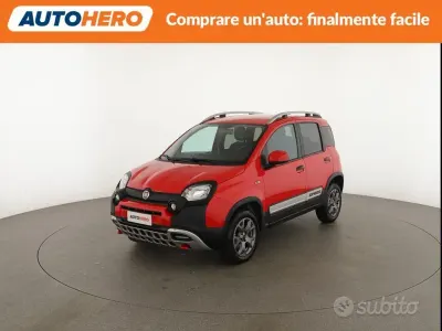Usata Fiat Panda Cross Cross 84 CV (61 kW) 2019 Rosso Utilitaria