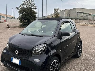 Begagnad Smart ForTwo Coupé 71 HK (52 kW) 2019 Svart Sportkupé