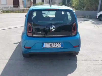 Usata VW up! 68 CV (50 kW) 2018 Utilitaria