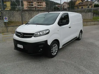 Usata Opel Vivaro Enjoy 120 CV (88 kW) 2021 Bianco Monovolume