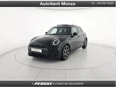 Usata Mini Cooper Classic 136 CV (100 kW) 2023 Nero Utilitaria