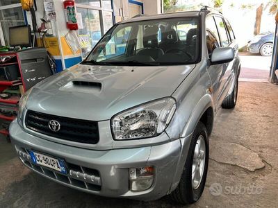 usata Toyota RAV4 RAV 42.0 Tdi D-4D cat 5 porte Sol