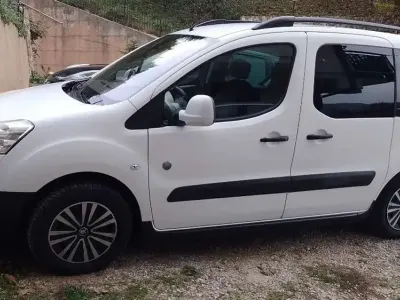 Usata Peugeot TePee Outdoor 92 CV (67 kW) 2014 Station wagon