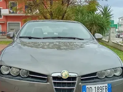 Usata Alfa Romeo 159 120 CV (88 kW) 2007 Grigio Berlina