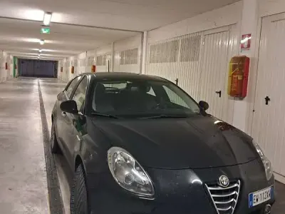 Usata Alfa Romeo Giulietta Distinctive 105 CV (77 kW) 2014 Utilitaria