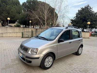 Usata Fiat Panda Dynamic 60 CV (44 kW) 2006 Grigio Utilitaria