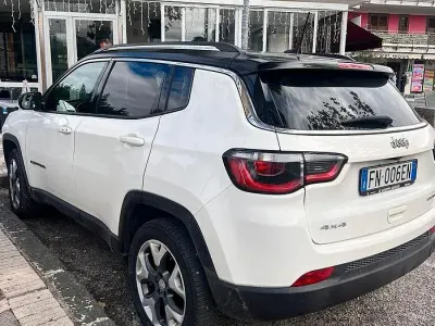 Usata Jeep Compass 140 CV (102 kW) 2018 Bianco SUV