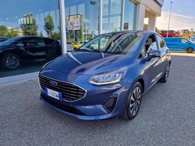 Usata Ford Fiesta Titanium 125 CV (91 kW) 2022 Azzurro Utilitaria