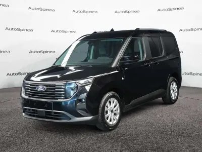Usata Ford Tourneo Courier Titanium 125 CV (91 kW) 2025 Nero Monovolume