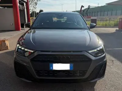 Usata Audi A1 Sportback Ambiente 116 CV (85 kW) 2020 Grigio Utilitaria