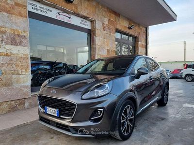 Usata Ford Puma Titanium 125 CV (91 kW) 2020 Gray SUV