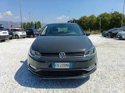 Usata VW Polo Comfortline 75 CV (55 kW) 2015 Grigio Berlina