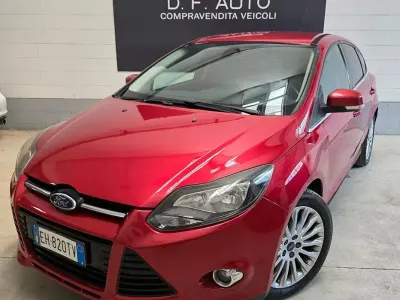 Usata Ford Focus Titanium 150 CV (110 kW) 2011 Rosso Berlina