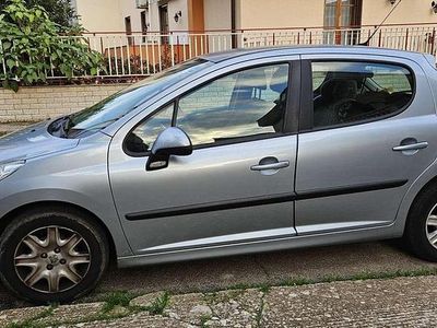 Usata Peugeot 207 68 CV (50 kW) 2010 Berlina