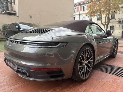Porsche 911 Carrera 4 Cabriolet