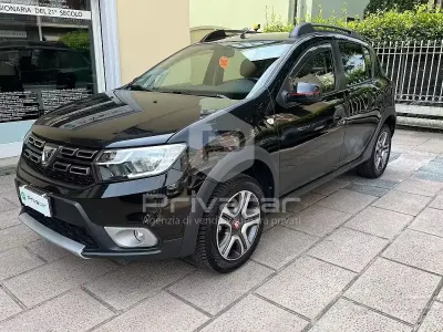 Usata Dacia Sandero Stepway 90 CV (66 kW) 2019 Nero Utilitaria