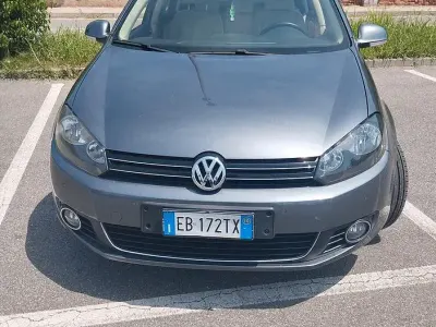 Usata VW Golf VI 105 CV (77 kW) 2010 Grigio Utilitaria