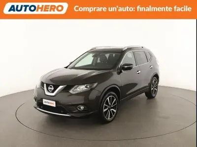 Usata Nissan X-Trail Tekna 131 CV (96 kW) 2016 Verde SUV