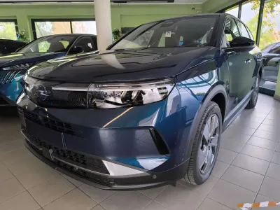 Nuova Opel Grandland Electric Edition 145 CV (106 kW) 2026 Blu SUV