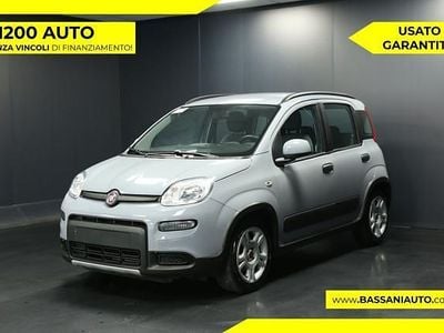 Begagnad Fiat Panda City Life 69 HK (50 kW) 2023 Grå Halvkombi