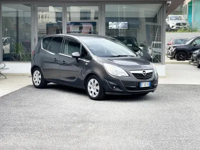 Usata Opel Meriva 95 CV (69 kW) 2013 Grigio Monovolume