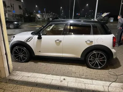 Usata Mini Cooper Countryman 201 CV (147 kW) 2011 Bianco SUV