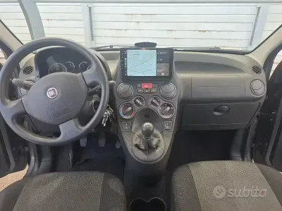 Usata Fiat Panda Dynamic 69 CV (50 kW) 2010 Grigio Utilitaria