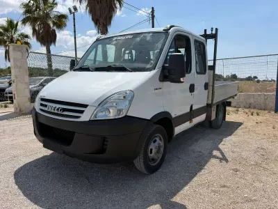 Usata Iveco Daily 116 CV (85 kW) 2006 Bianco Furgone