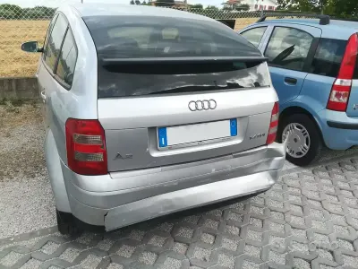 Usata Audi A2 90 CV (66 kW) 2004 Grigio Utilitaria