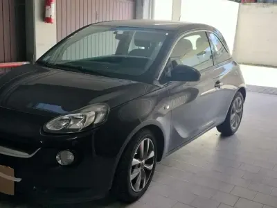 Usata Opel Adam Jam 87 CV (63 kW) 2014 Nero Utilitaria