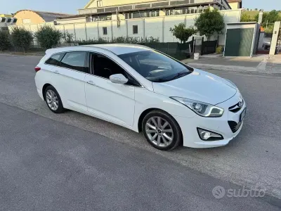 Usata Hyundai i40 136 CV (100 kW) 2014 Bianco Station wagon