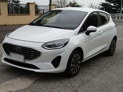 Usata Ford Fiesta Titanium 75 CV (55 kW) 2023 Bianco Utilitaria