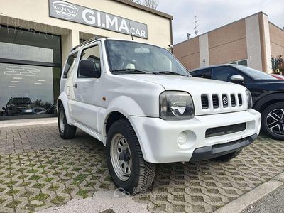 Usata Suzuki Jimny 80 CV (58 kW) 1998 Bianco SUV