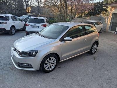 Usata VW Polo Trendline 75 CV (55 kW) 2016 Argento Berlina