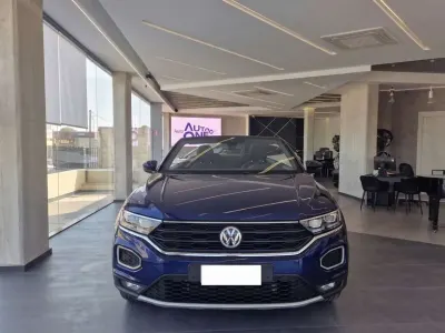 Usata VW T-Roc Style 150 CV (110 kW) 2023 Nero SUV