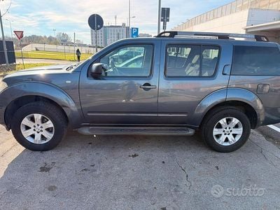 Grigio Usata 2005 Nissan Pathfinder SUV | 6900 € (Ottimo prezzo)