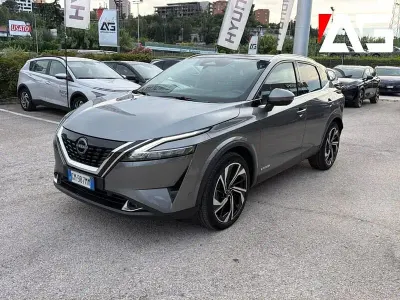 Usata Nissan Qashqai Tekna+ 190 CV (139 kW) 2023 Grigio SUV