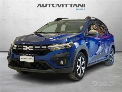Usata Dacia Sandero Comfort 101 CV (74 kW) 2023 Blu Berlina