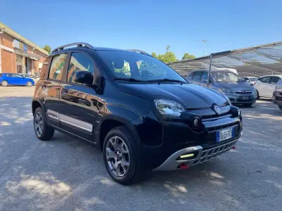Usata Fiat Panda Cross Cross 95 CV (69 kW) 2017 Nero Utilitaria