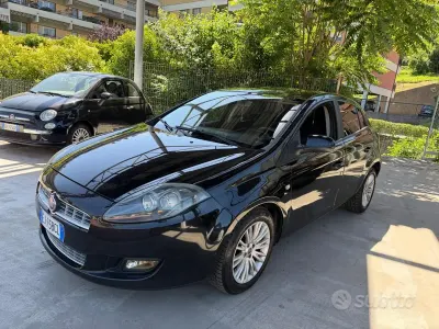Usata Fiat Bravo 120 CV (88 kW) 2011 Nero Utilitaria