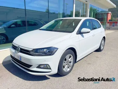 Usata VW Polo Comfortline 80 CV (58 kW) 2019 Bianco Utilitaria