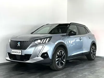 Usata Peugeot e-2008 GT 100 kW (136 CV) 2021 Grigio artense SUV