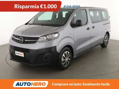 Usata Opel Vivaro-e Combi 120 CV (88 kW) 2022 Argento Monovolume