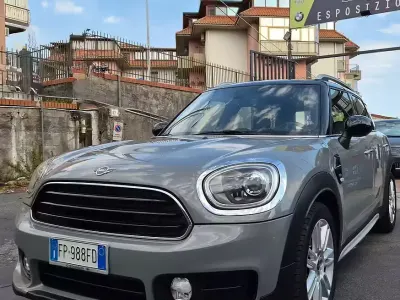 Usata Mini Cooper D Countryman Business 150 CV (110 kW) 2018 Grigio SUV