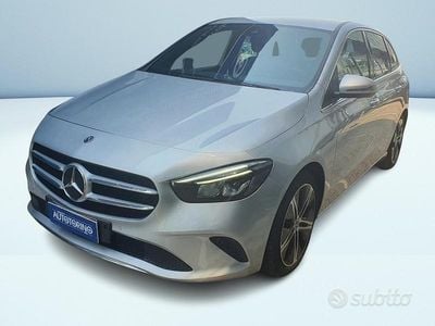 Usata Mercedes B180 2019 Grigio Monovolume