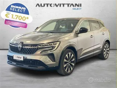 Usata Renault Austral Techno 158 CV (116 kW) 2023 Grigio scuro SUV
