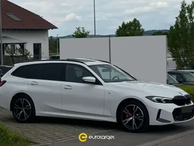 Usata BMW 330e M Sport 292 CV (214 kW) 2025 Bianco Station wagon