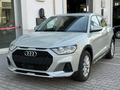 Usata Audi A1 Business 116 CV (85 kW) 2025 Grigio SUV